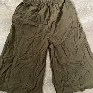 Green wide leg linen pants